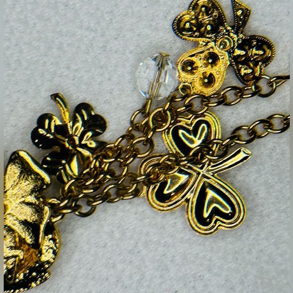 St. Patrick’s Day Lucky Charm Signed Brooch Kirk’s Folly - Picture 5 of 7